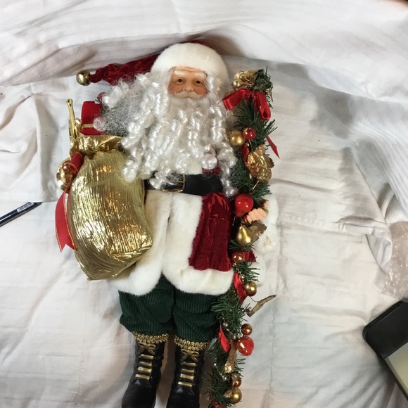 Santa Klaus doll in red - Picture 1 of 2